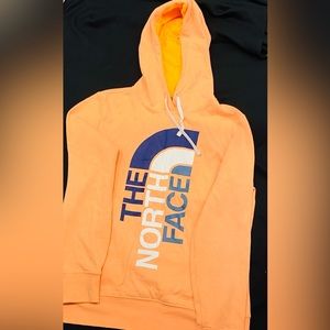 New North face hoodie